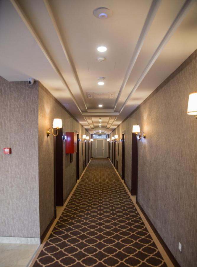 Macara Sheki City Hotel Exterior photo